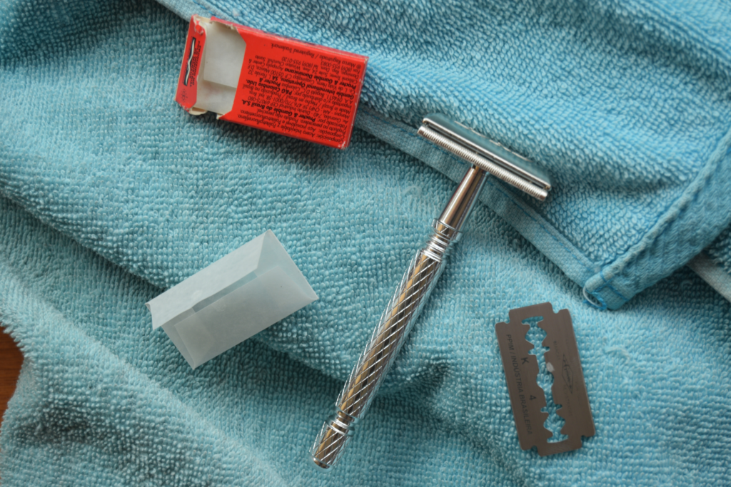 How To Clean and Disinfect Razor Blades With Alcohol